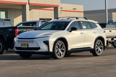 2026 Toyota Toyota Crown Signia XLE