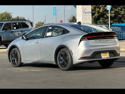 2027 Toyota Prius LE