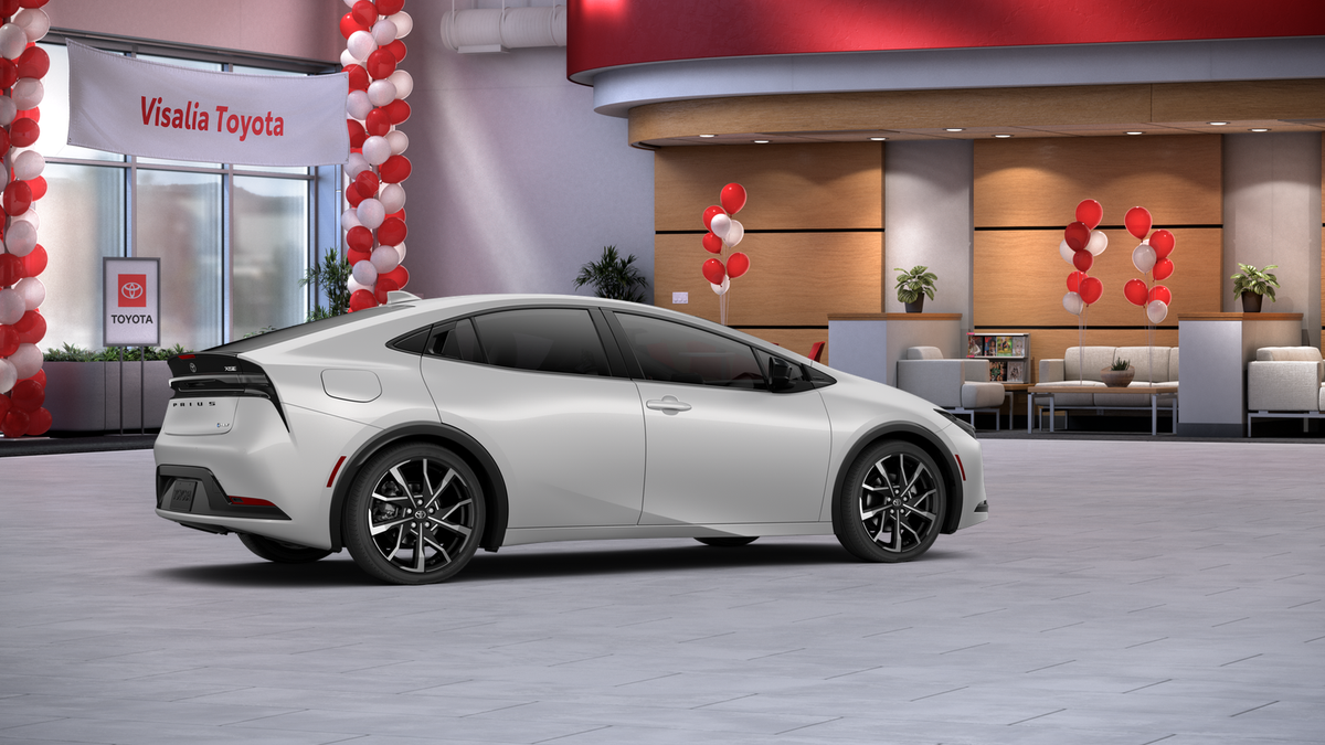 2027 Toyota Prius Plug-in Hybrid XSE