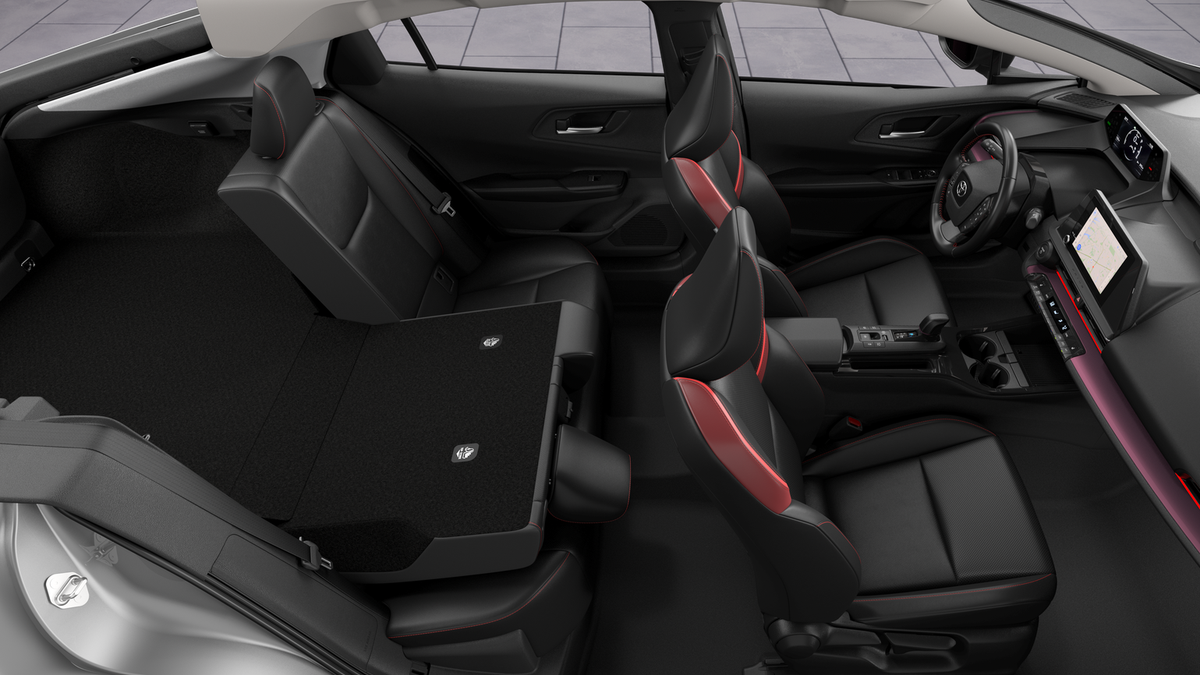 2027 Toyota Prius Plug-in Hybrid XSE