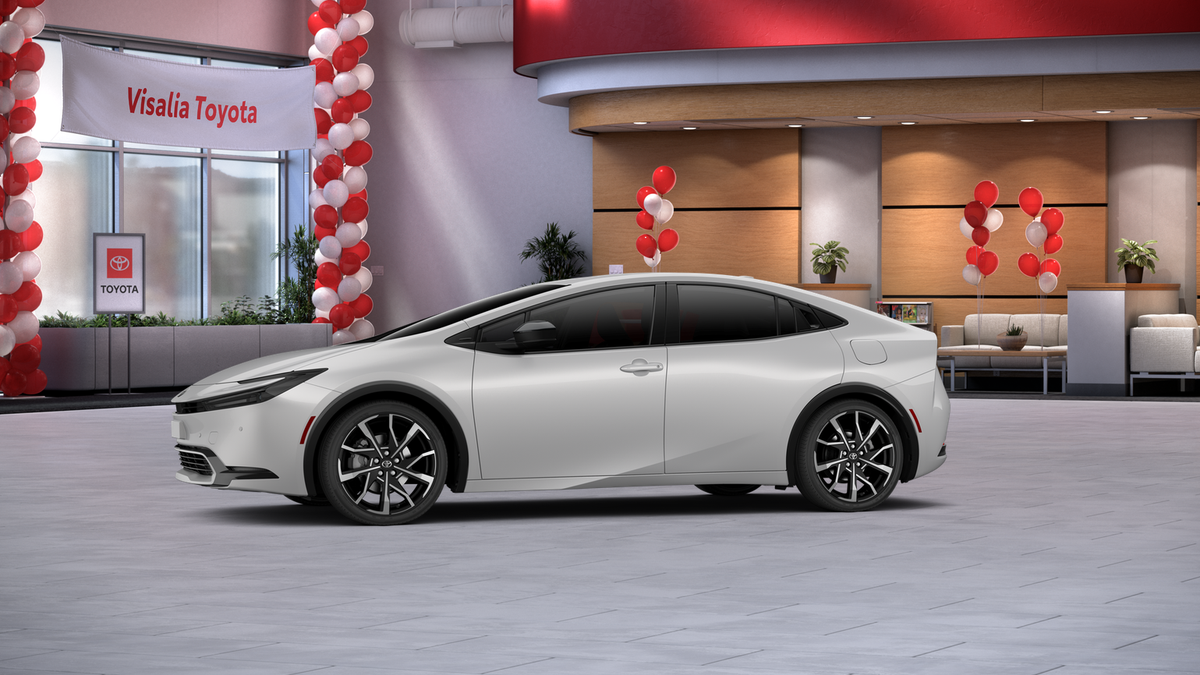 2027 Toyota Prius Plug-in Hybrid XSE