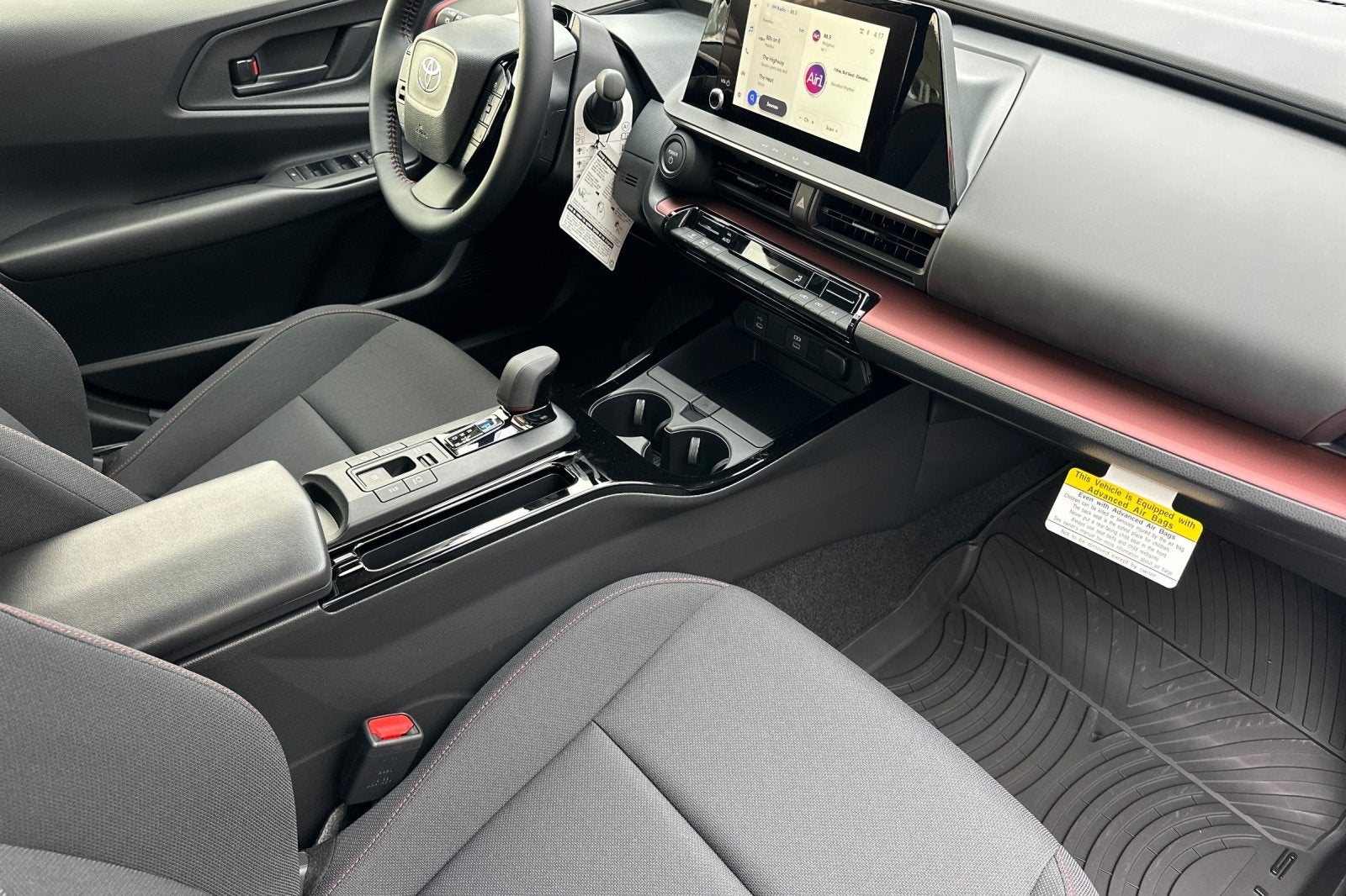 2026 Toyota Prius Plug-in Hybrid SE