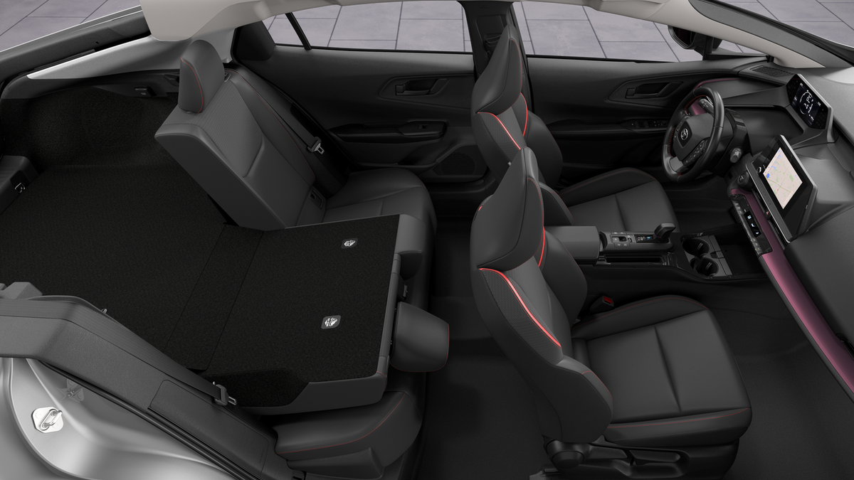 2026 Toyota Prius Plug-in Hybrid SE