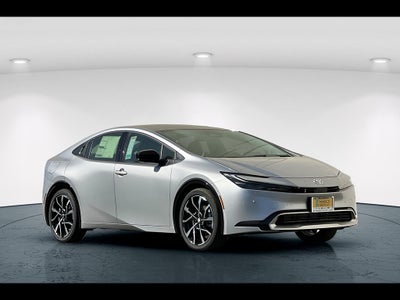 2027 Toyota Prius Plug-in Hybrid XSE Premium