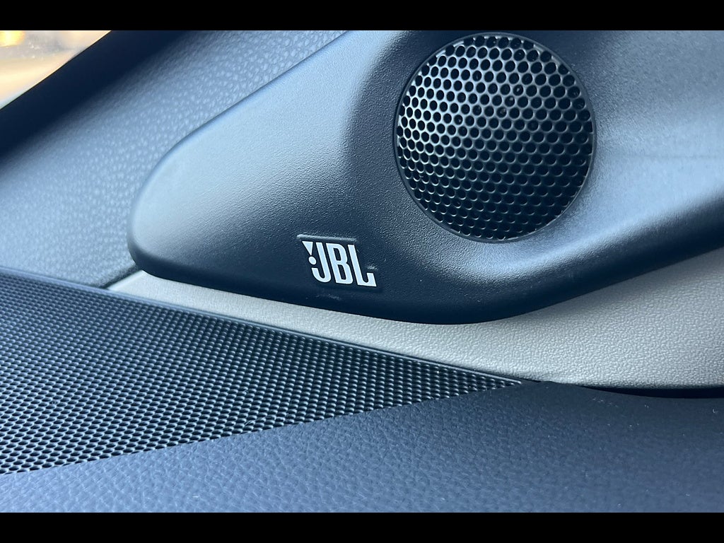 2027 Toyota Prius Plug-in Hybrid XSE Premium
