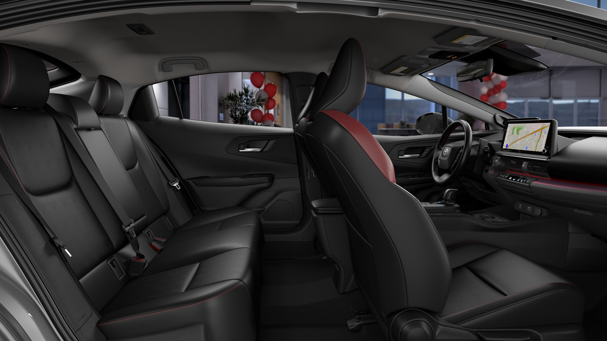 2027 Toyota Prius Plug-in Hybrid XSE Premium