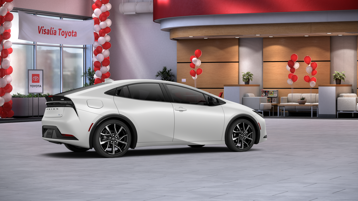 2027 Toyota Prius Plug-in Hybrid XSE