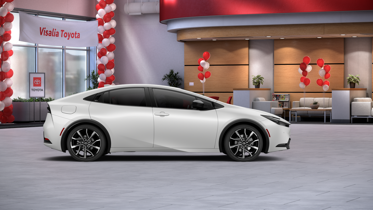 2027 Toyota Prius Plug-in Hybrid XSE