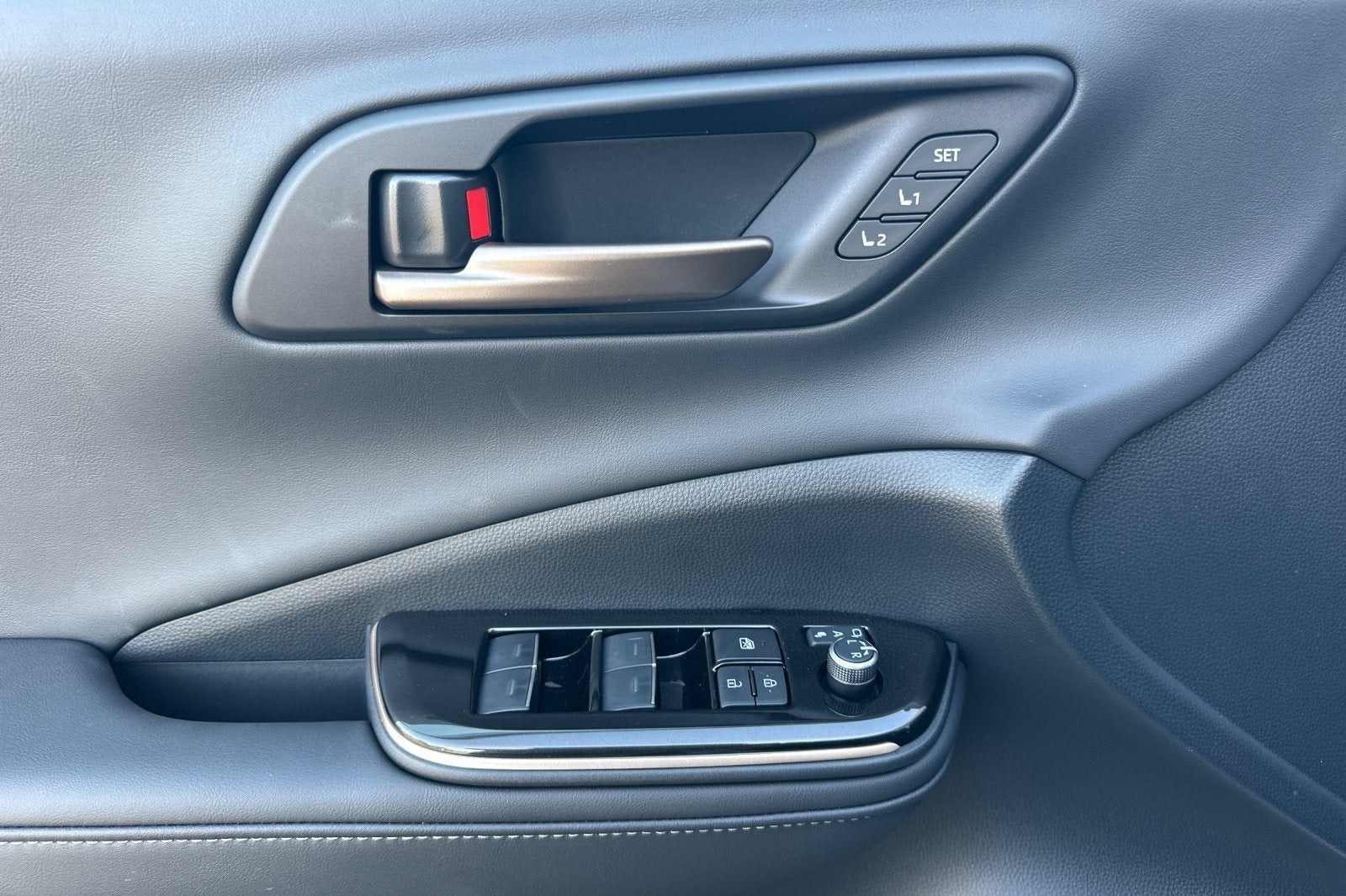 2026 Toyota Toyota Crown Platinum