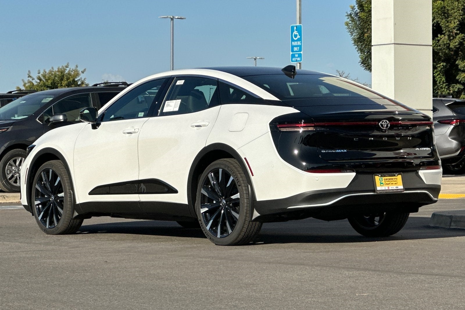 2026 Toyota Toyota Crown Platinum