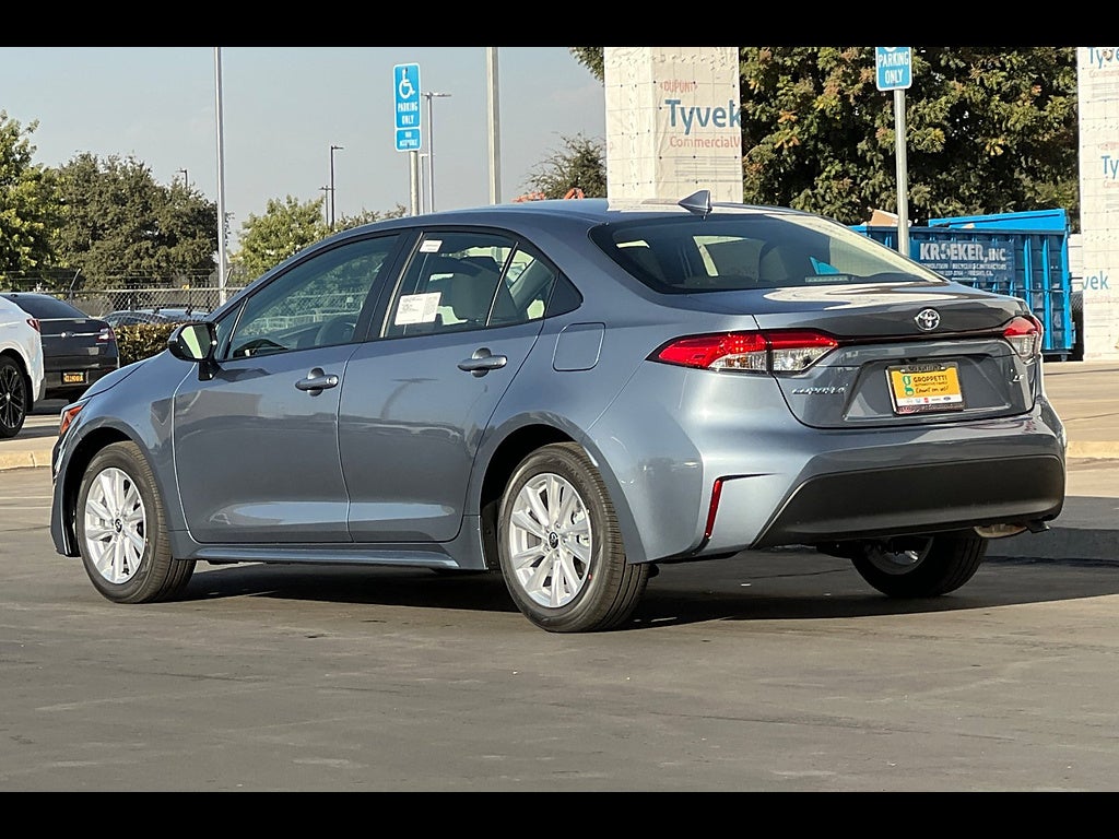 2027 Toyota Corolla LE