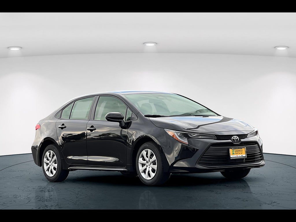 2027 Toyota Corolla LE