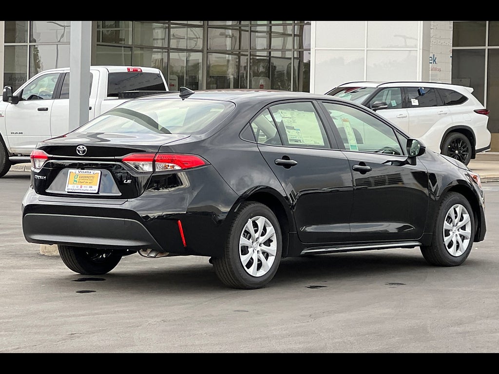 2027 Toyota Corolla LE