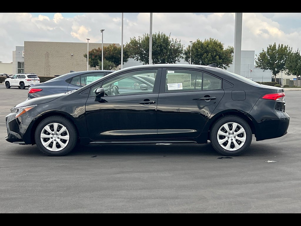 2027 Toyota Corolla LE