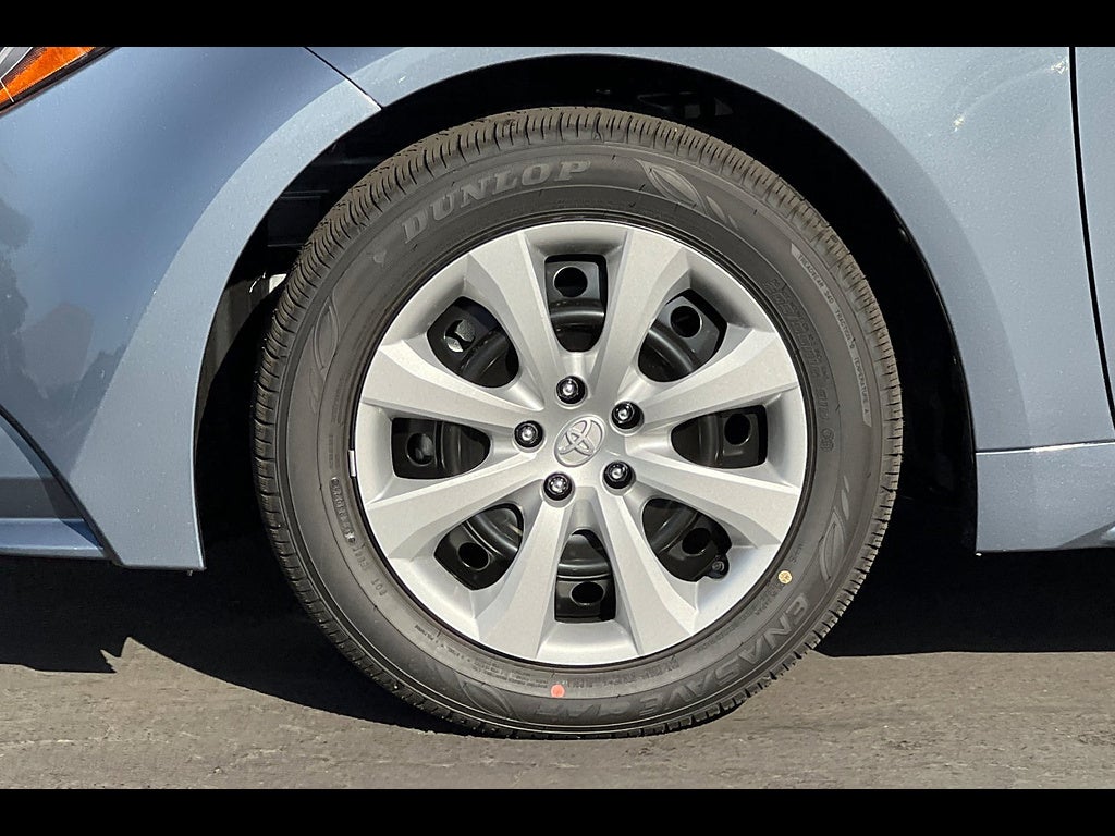 2027 Toyota Corolla LE