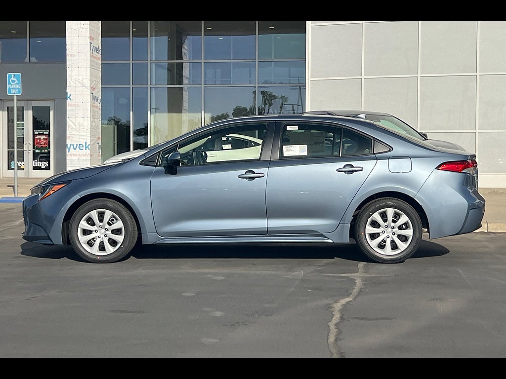 2027 Toyota Corolla LE