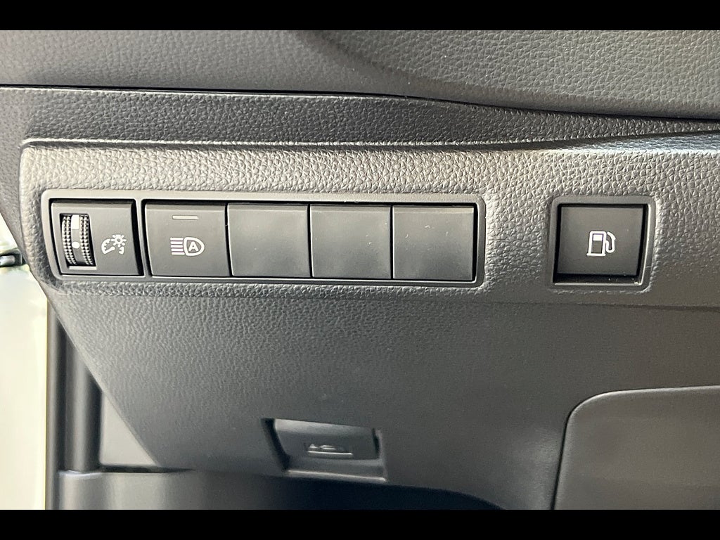2027 Toyota Corolla Hybrid Hybrid LE