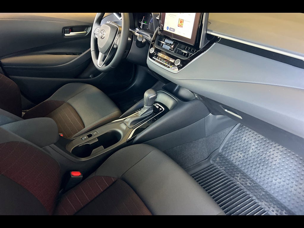 2026 Toyota Corolla Hybrid Hybrid SE