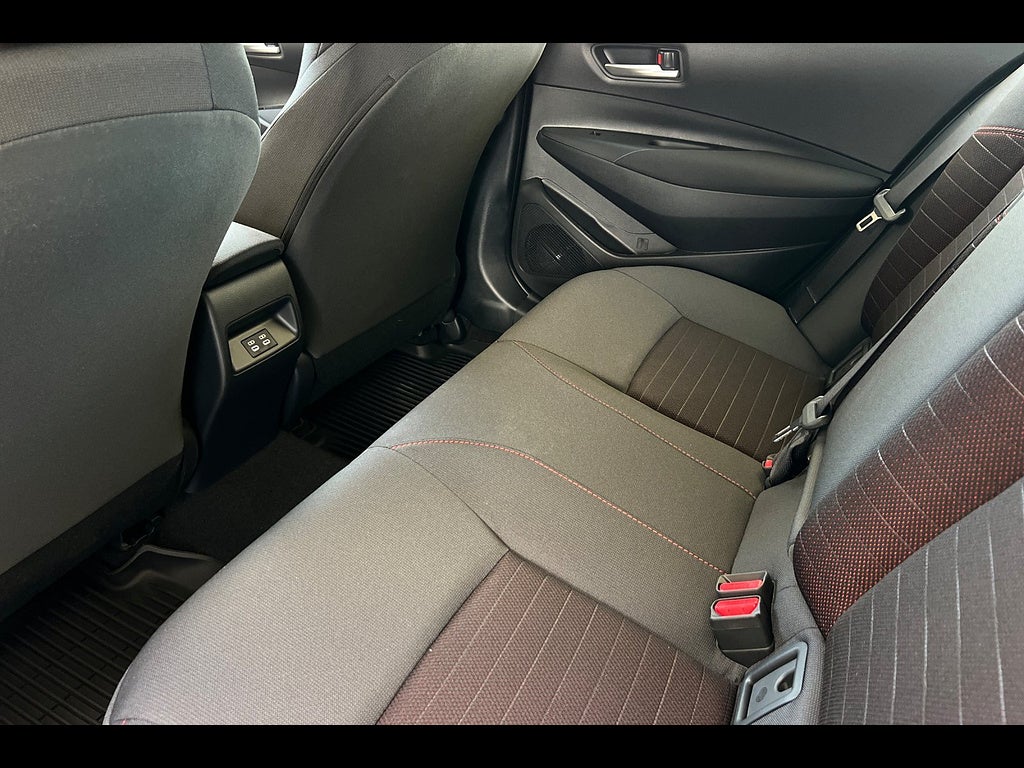 2027 Toyota Corolla SE