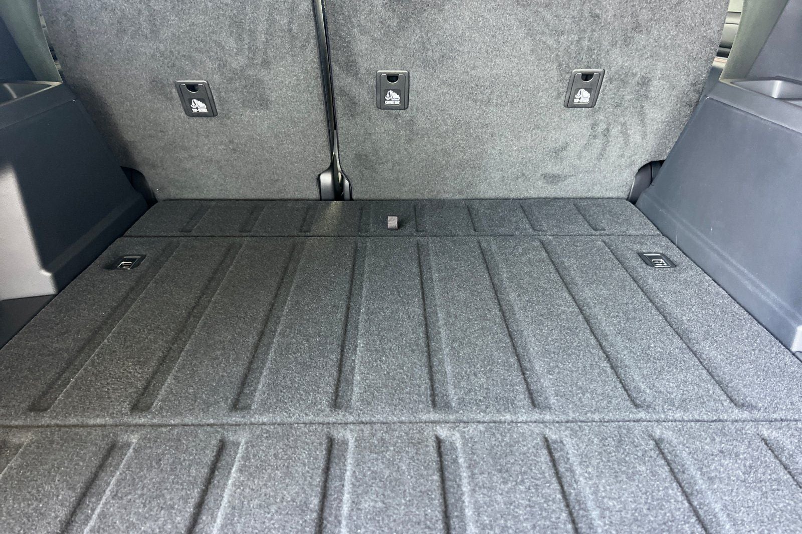 2026 Toyota 4Runner i-FORCE MAX Platinum