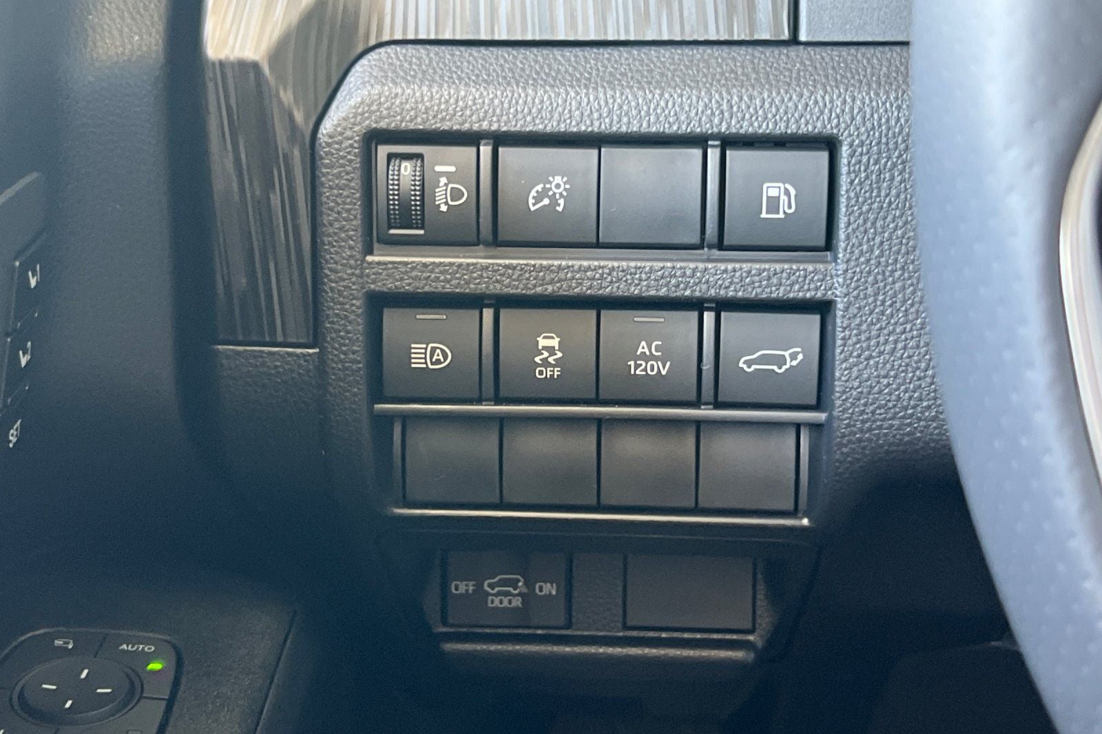 2026 Toyota 4Runner i-FORCE MAX Platinum