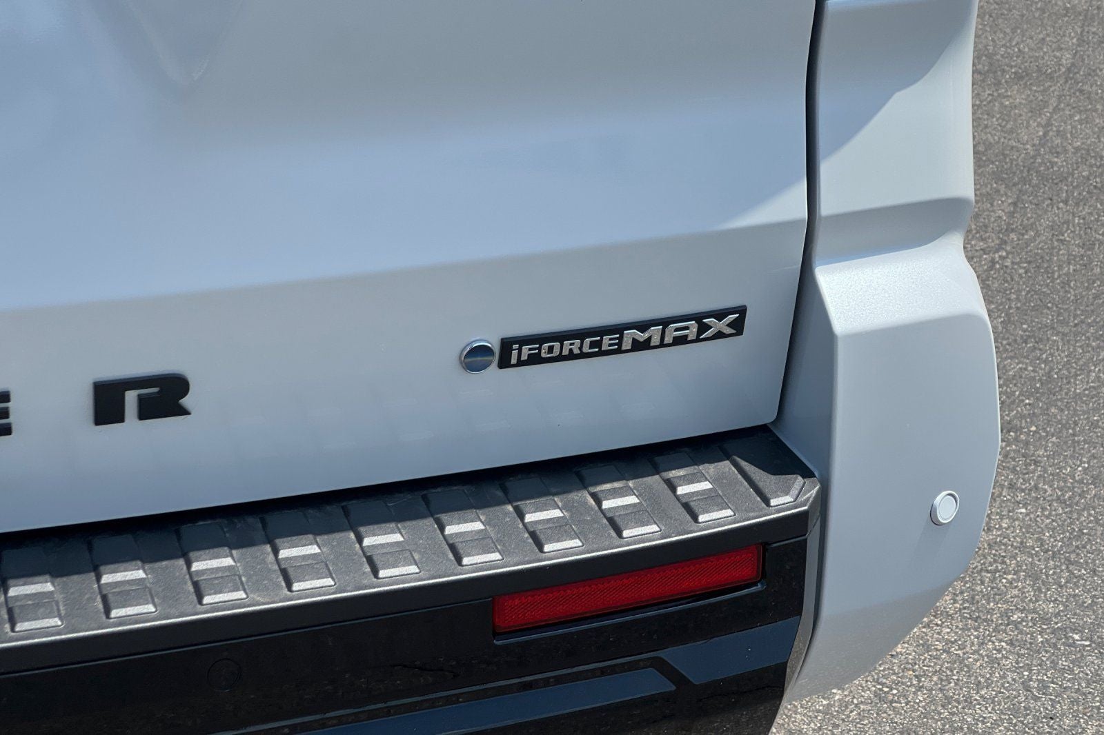 2026 Toyota 4Runner i-FORCE MAX Platinum