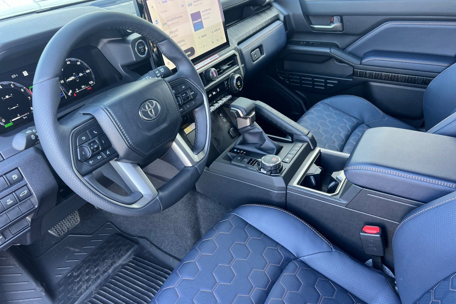 2026 Toyota 4Runner i-FORCE MAX Platinum