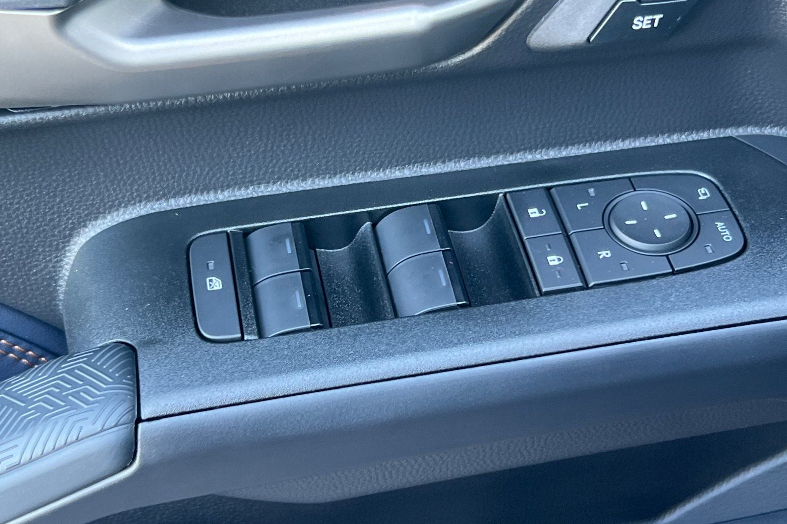 2026 Toyota 4Runner i-FORCE MAX Platinum