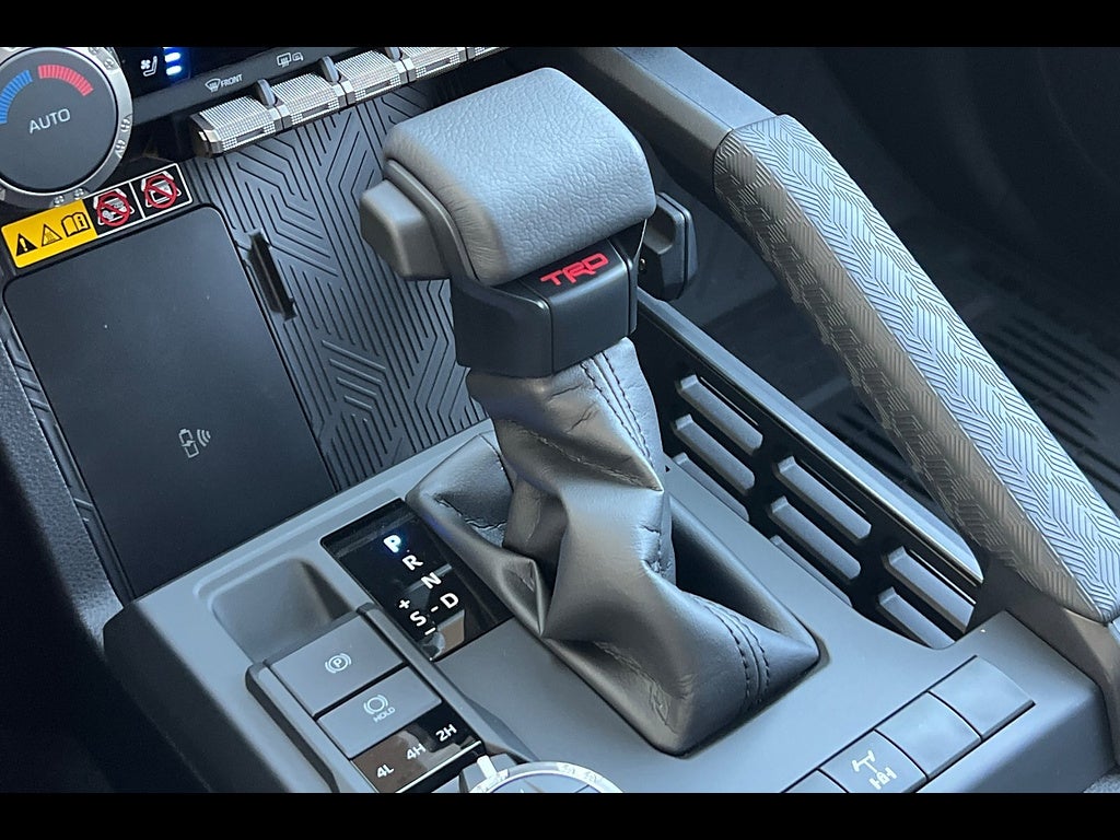 2026 Toyota 4Runner i-FORCE MAX TRD Off-Road Premium i-FORCE MAX