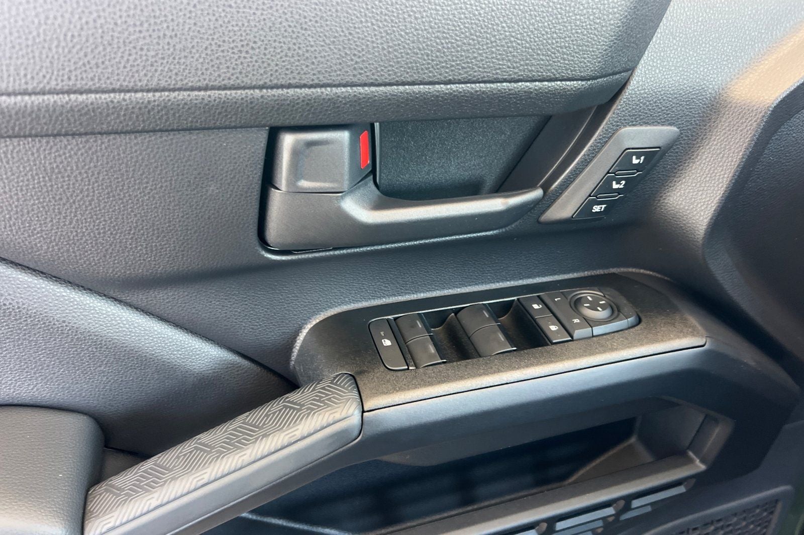 2026 Toyota 4Runner i-FORCE MAX TRD Off-Road Premium i-FORCE MAX
