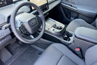 2026 Toyota C-HR SE