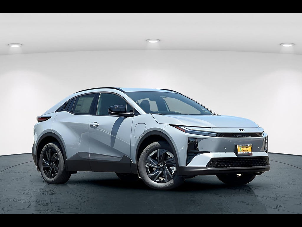 2026 Toyota C-HR SE