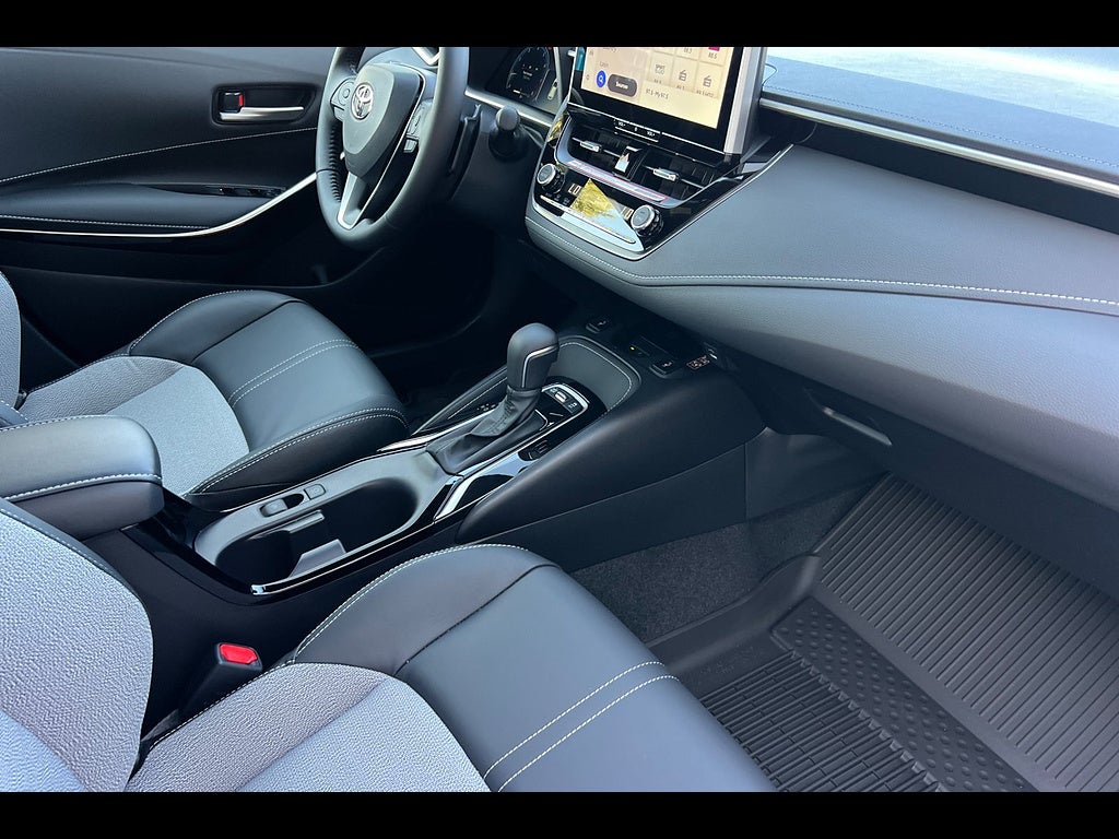 2027 Toyota Corolla Hatchback XSE