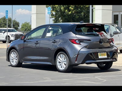 2026 Toyota Corolla Hatchback SE