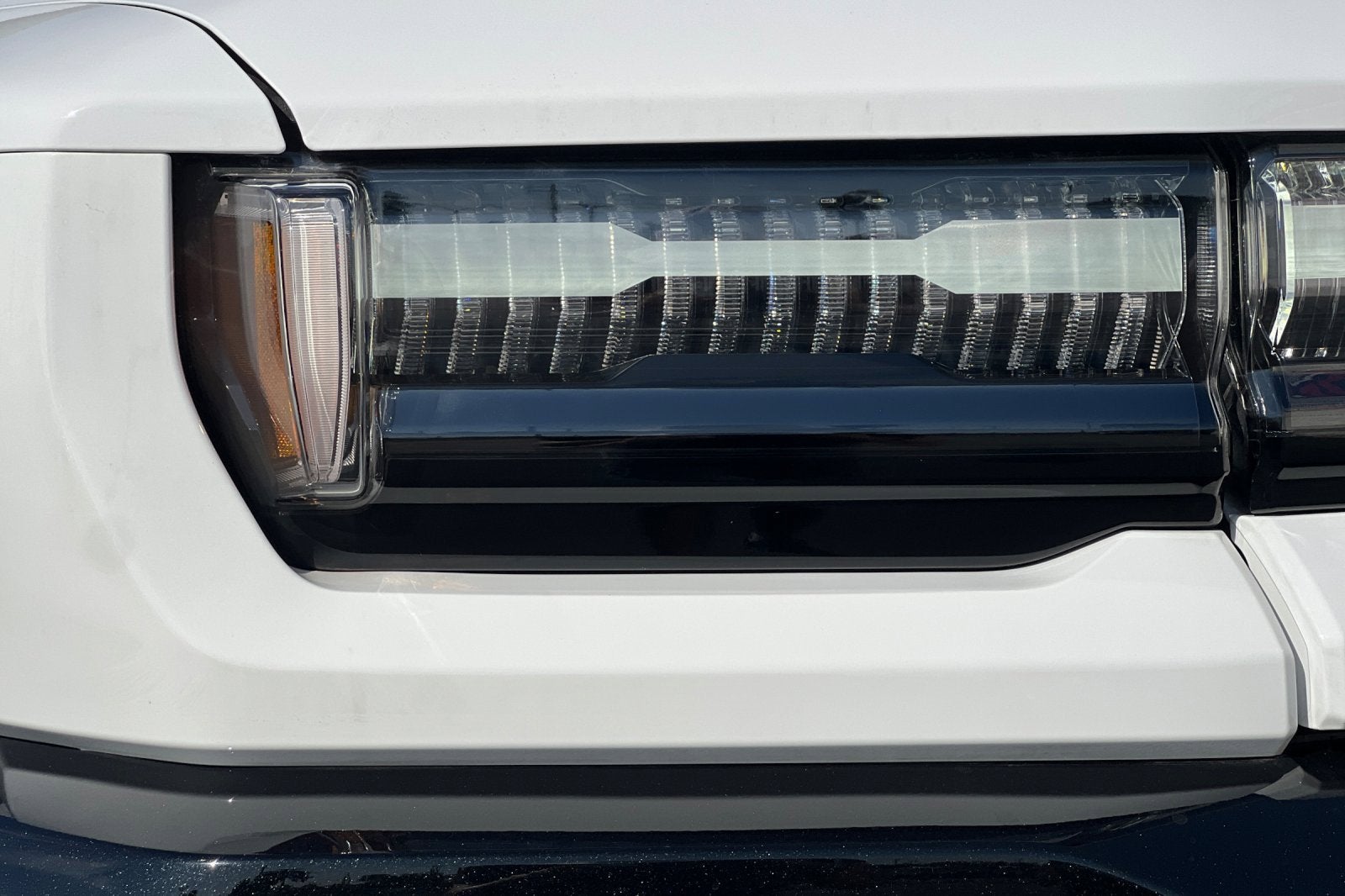 2024 GMC HUMMER EV SUV 2X