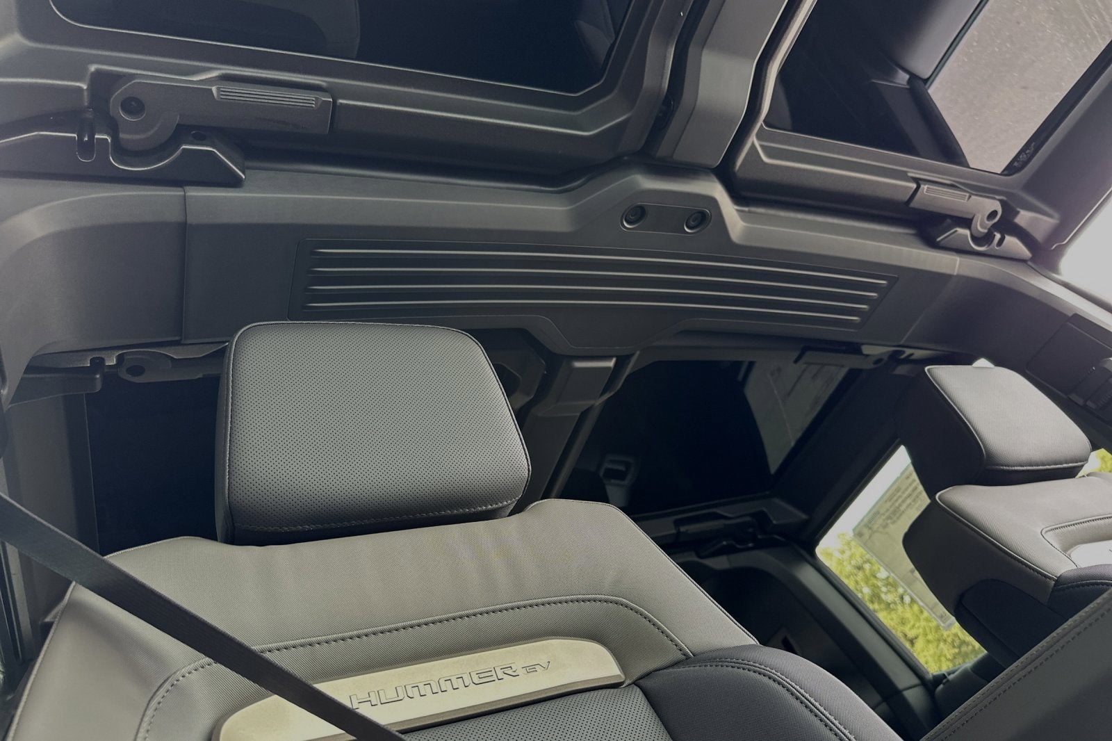 2025 GMC HUMMER EV SUV 2X