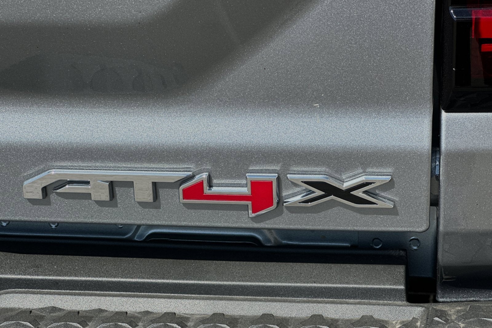 2024 GMC Canyon AT4X